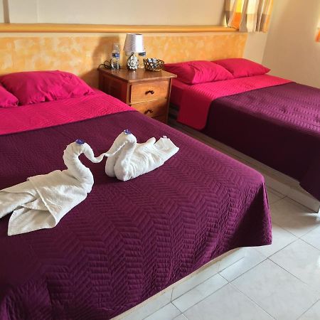 Hotel Becan Xpujil Exterior photo